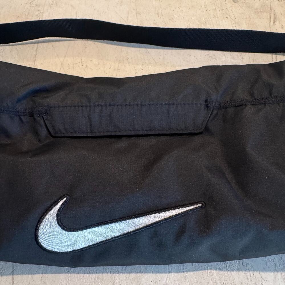 Nike TF Pro Hyperwarm Handwarmer 2.0 Adult Men's Black White Embroidered Swoosh - Picture 2 of 7
